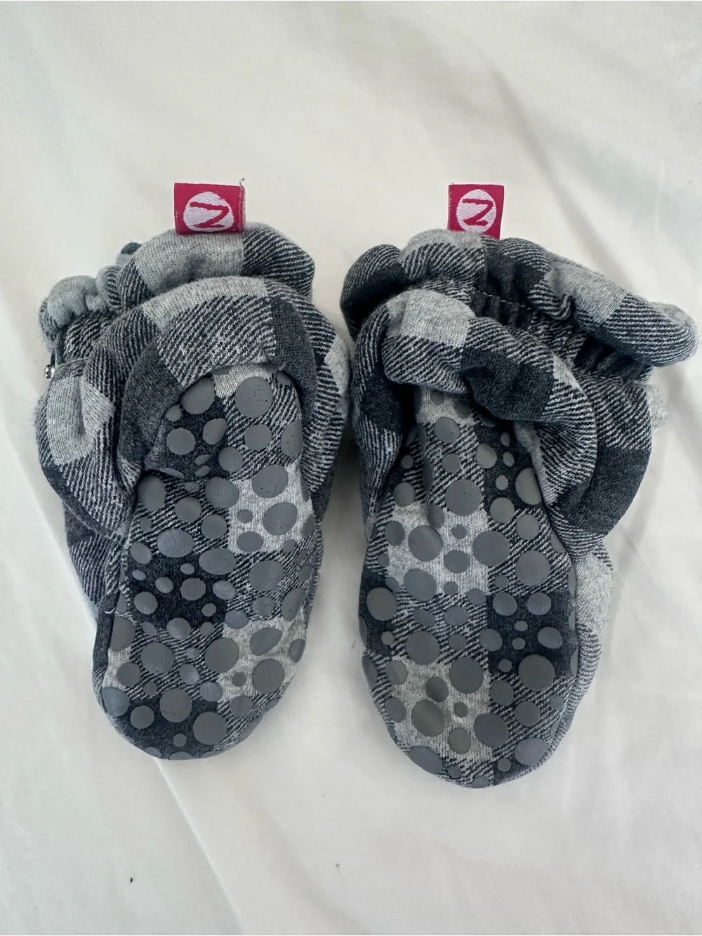 Zutano Children's Gray Plaid Ruffled Booties